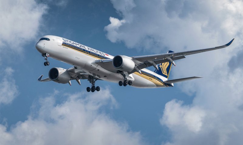 Singapore Airlines flight makes emergency landing in Baku after passenger falls ill