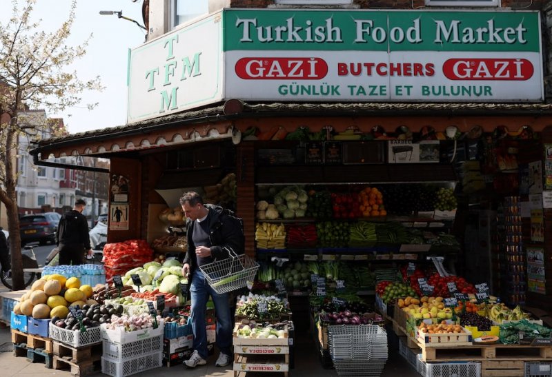 UK economy grows slightly in August after July decline