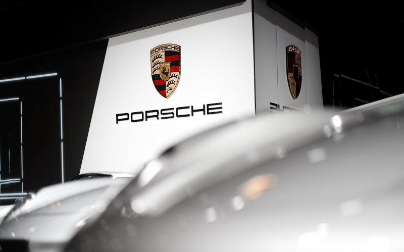 Porsche board selects successor to CEO Oliver Blume 