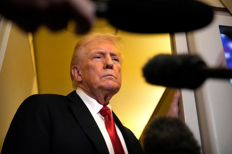 Trump cuts U.S. aid to Colombia, plans new tariffs amid escalating rift 