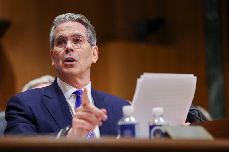 US Treasury Secretary Scott Bessent urges Europe to tighten economic pressure on Russia