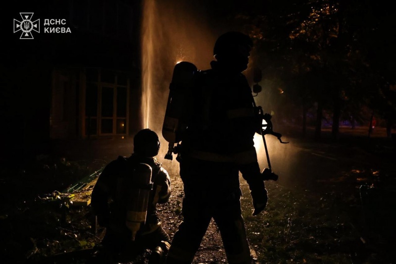 Zelenskyy confirms civilian deaths in Russian night attack, calls on allies to act 