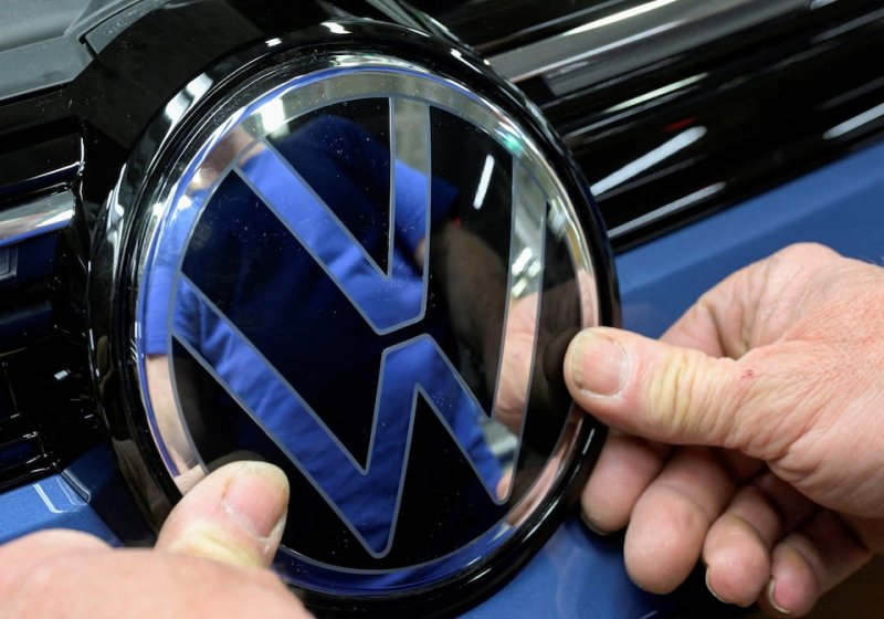 VW production continues despite chip supply uncertainty