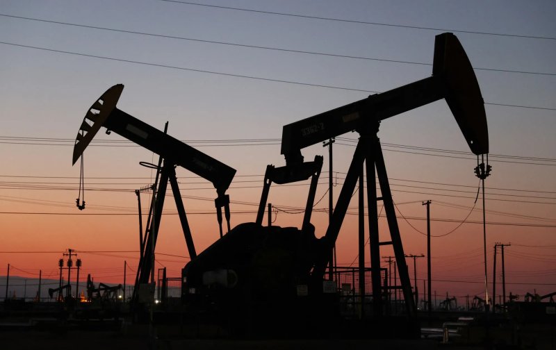 Oil prices steady as US-China trade progress eases market fears
