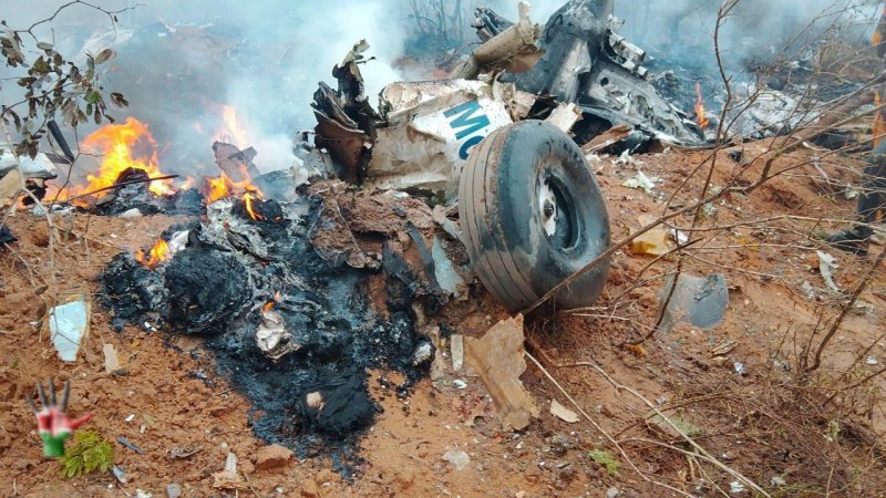 12 killed as plane crashes in Kenya  -VIDEO 