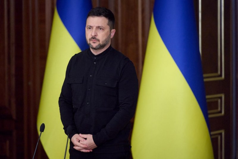 Zelenskyy says Kyiv ready for peace talks, but will not cede territory