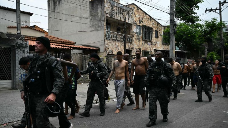 At least 64 killed as 2,500 Brazilian police raid drug gangs in Rio