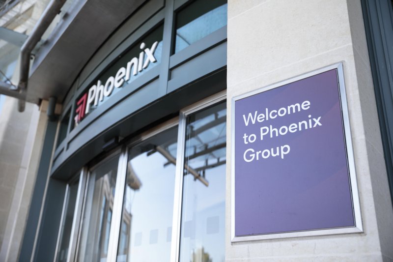 Phoenix Group in talks to raise $1.34 billion for UK pension expansion 