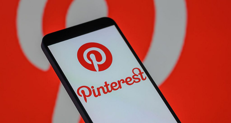 Pinterest launches AI assistant