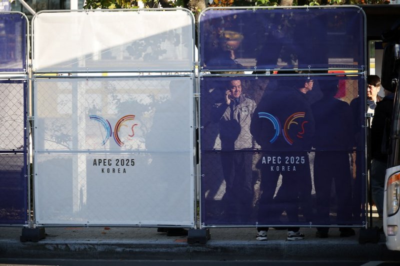 APEC Summit opens in South Korean city of Gyeongju 