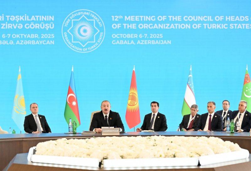 President Aliyev proposes 2026 joint military drills for Turkic states in Azerbaijan