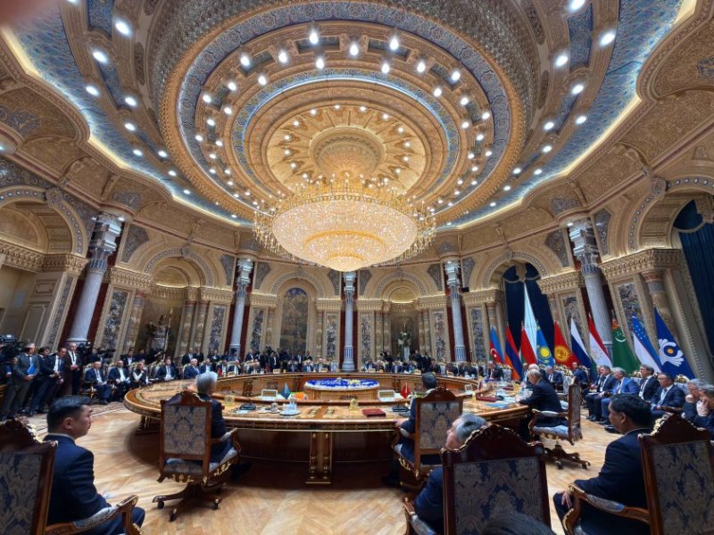 President Aliyev attends CIS Heads of State Council expanded meeting