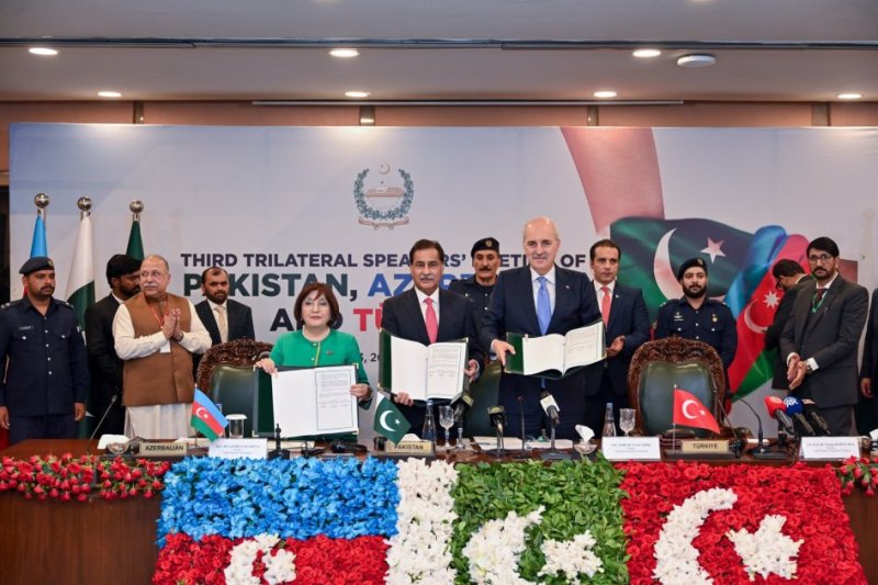 Azerbaijani, Turkish, Pakistani Speakers adopt Islamabad Declaration