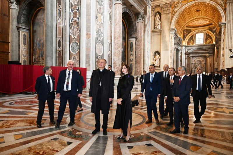 First VP Mehriban Aliyeva reviews completed restoration work at Saint Peter’s Basilica