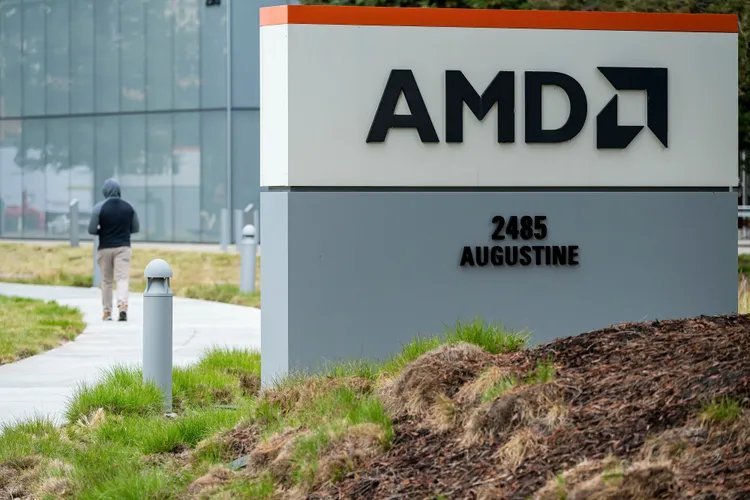 AMD stock nears record high as AI deals power record rally