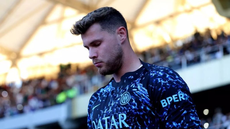 Inter Milan goalkeeper hits and kills 81-year-old man in car accident 