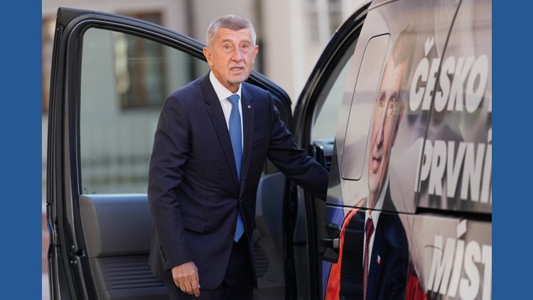 Czech president tasks Babis with forming new government 
