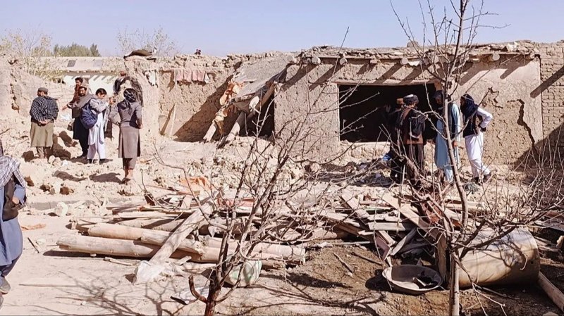 Qatar’s Foreign Ministry says Afghanistan and Pakistan to cease fire immediately