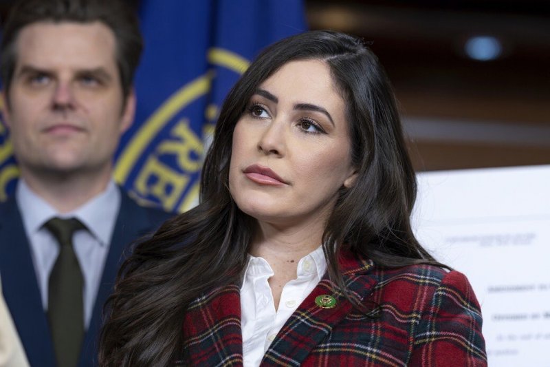 US lawmaker warns government shutdown may be extended until late November