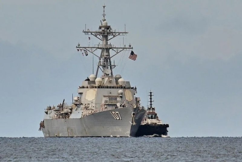 U.S. warship docks in Trinidad and Tobago amid rising tensions with Venezuela 