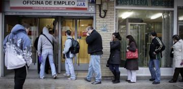 Eurozone jobless rate edges up in August