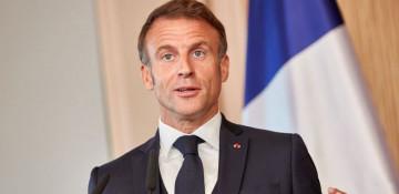 Macron faces calls to resign to end political crisis