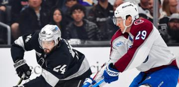 MacKinnon breaks Avalanche points record in season-opening win over Kings