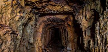 Gold mine collapse kills 2 in Afghanistan 