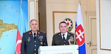 Azerbaijan, Slovakia discuss expanding defense cooperation