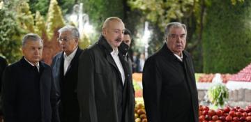 President Ilham Aliyev attends informal dinner of CIS heads of state in Dushanbe