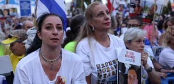 Seven hostages reportedly handed over to Red Cross in Gaza - VIDEO 