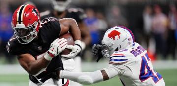 Falcons stun Bills as Bears edge Commanders in NFL