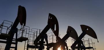 Oil prices dip amid oversupply concerns and renewed US-China trade tensions