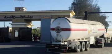 Several killed in blast on bus carrying oil facility guards in Syria