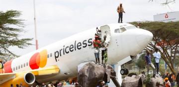 Mourners briefly storm Nairobi Airport as Raila Odinga’s body returns to Kenya