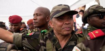 Military leader Randrianirina sworn in as Madagascar’s new president 