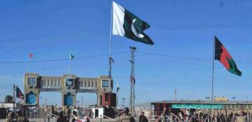 At least 7 Pakistani soldiers killed in suicide attack near Afghan border -  VIDEO 