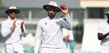 Maharaj shines with seven as South Africa bowls out Pakistan for 333