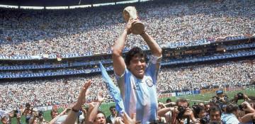 Maradona’s heirs partner with Swedish company to launch official brand