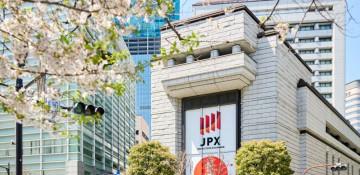 Tokyo stocks fall on weak tech shares and profit-taking