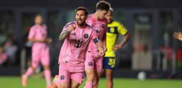 Lionel Messi scores twice as Miami takes 3-1 lead over Nashville