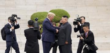 Trump open to talks with North Korea’s Kim during Seoul visit
