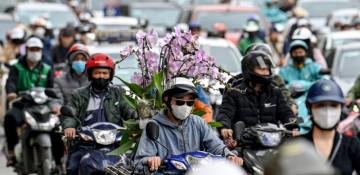 Vietnam plans to ban gas-powered motorbikes in central Hanoi next year