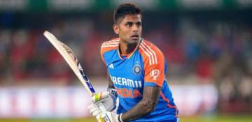 Australia bowl first against India in Canberra T20I, Abbott left out 