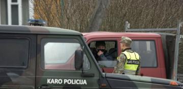 Lithuania to keep Belarus border closed until November 30 over balloon incidents