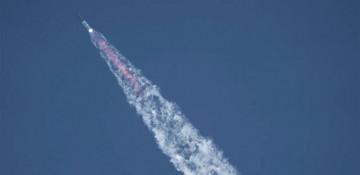 SpaceX and Blue Origin both submitted plans to get astronauts back to the moon faster, NASA says 