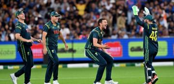 Hazlewood shines as Australia beat India to level T20 series