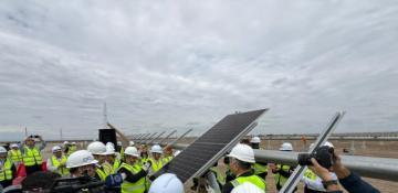 First solar panel installed at Azerbaijan's largest solar power plant