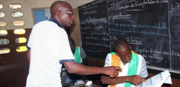 Ivory Coast holds presidential election amid political tensions