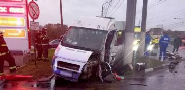 At least 4 dead, 19 injured in multi-vehicle collision in Russia